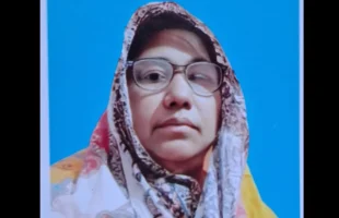 বরিশালে কাভার্ড-ভ্যানের চাপায় নারী নিহত