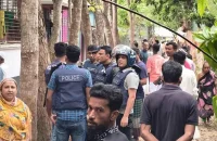 ঈদের নামাজ শেষে দুই গ্রামবাসীর রক্তক্ষয়ী সংঘর্ষ