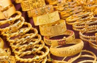 প্রায় ৩০ হাজার টাকা কমল স্বর্ণের দাম