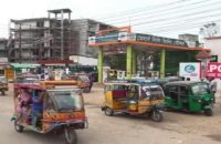 বরিশালে ইজারা বিরোধে আটকে আছে রাজস্ব, ১৩ পেট্রোল পাম্পের বকেয়া ২ কোটির বেশি