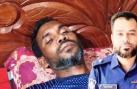 পিরোজপুরে পুলিশের মেসে ‘চুরি’, কেয়ারটেকারকে বীভৎস নির্যাতনের অভিযোগ
