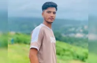 বাড়ি থেকে ডেকে নিয়ে যুবককে কুপিয়ে হত্যা