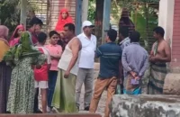 সরকারি টিফিন খেয়ে অসুস্থ ৬ বিদ্যালয়ের ৩০ শিক্ষার্থী