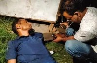 গ্রেপ্তার এড়াতে ইয়াবা গিলে ফেললেন সানোয়ার!, অত:পর…