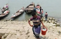 সরকারি নিষেধাজ্ঞা উপেক্ষিত, ভোলার মেঘনা-তেতুলিয়ায় চলছে ইলিশ ধরার মহোৎসব