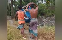 বরিশালে রাস্তার অভাবে চিকিৎসা পেতে দেরি, বৃদ্ধের মৃত্যু