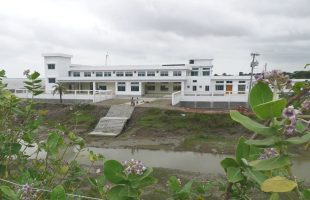 বিশ্বব্যাংকের ঋণে নির্মিত ২৩ কোটি টাকার ভবন এখন ‘গলার কাঁটা’