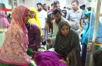 চরমোনাই দরবার শরীফের মাদ্রাসায় মুমূর্ষু অবস্থায় পড়ে ছিল ছাত্রী, ১৮ ঘণ্টায়ও ফেরেনি জ্ঞান