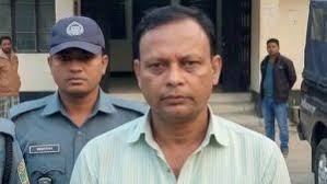 বরিশালে এনজিও গ্রাহকদের কোটি কোটি টাকা আত্মসাৎকারী রঞ্জন গ্রেপ্তার