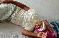 মির্জাগঞ্জে ইমামের ওপর নৃশংস হামলা: চোরকে ক্ষমা করেও মিলল না নিস্তার