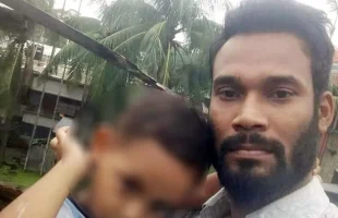 পটুয়াখালীতে জানাজা নামাজে যাওয়ার পথে লরিচাপায় প্রাণ গেল ঠিকাদারের