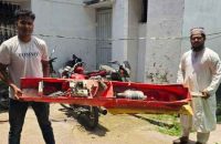 বরগুনায় জেলেদের জালে মিলল টর্পেডো সদৃশ রহস্যময় যন্ত্র, এলাকায় চাঞ্চল্য