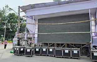 পটুয়াখালীতে বড় পর্দায় ফুটবল বিশ্বকাপ খেলা দেখার আয়োজন বন্ধের নোটিশ