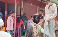 হাত–পা বেঁধে নারীকে নির্যাতন, স্বামী–শ্বশুরকে পুলিশে সোপর্দ