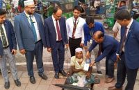 বরিশালে পূবালী ব্যাংকের উদ্যোগে অসহায় প্রতিবন্ধী পেলো বাংলা কিউআর কোড