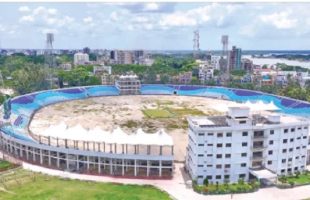 দীর্ঘ প্রতীক্ষার অবসান ঘটিয়ে নতুন রূপে ফিরছে বরিশালের জীবনানন্দ দাশ স্টেডিয়াম