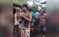 বানারীপাড়ায় নবীকে কটূক্তির অভিযোগে যুবককে জুতার মালা