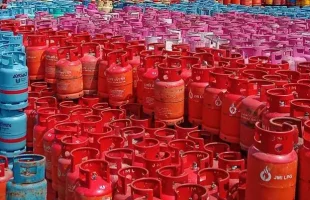 ১২ কেজির এলপিজি সিলিন্ডারের দাম কমলো ৩৫৭ টাকা