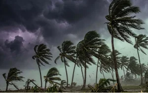 রাত ১টার মধ্যে বরিশাল-পটুয়াখালীতে ঝোড়োহাওয়ার আভাস