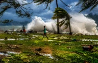 শক্তিশালী ঘূর্ণিঝড় ‘বাভি’ ধেয়ে আসছে, সতর্কতা জারি