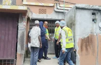 শারীরিক যন্ত্রণা সইতে না পেরে বৃদ্ধার গলায় ফাঁস, মৃত্যু