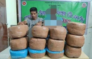 মাদক বিক্রির প্রতিবাদ করায় দুমকিতে সাবেক ছাত্রনেতার ওপর হামলা