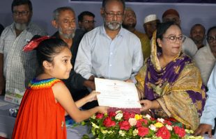 খালেদা জিয়ার জন্মদিনে বরিশালে শিশুদের চিত্রাঙ্কন প্রতিযোগিতা