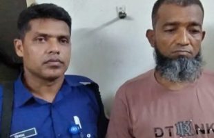 বরিশারে অস্ত্র মামলায় ১৭ বছরের সাজাপ্রাপ্ত ফেরারী আসামী ফয়জুল হক গ্রেপ্তার