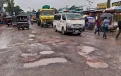 ইট-বালুর জোড়াতালিতে বরিশালের ৩১০০ কিলোমিটার সড়ক, বাড়ছে দুর্ঘটনার শঙ্কা