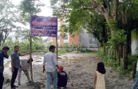 বিএনপি নেতাদের ভূমিদস্যুতা রুখে দিল বরিশাল প্রশাসন!