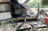 গৌরনদীর বেদেপল্লীতে দু’গ্রুপে পাল্টাপাল্টি হামলা, নারীসহ আহত ১৫