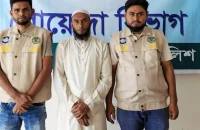 বরিশালে ১৪০০ পিস ইয়াবাসহ মাদকবিক্রেতা গ্রেপ্তার