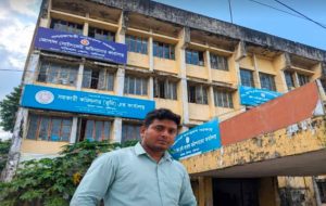 বরিশাল জোনাল সেটেলমেন্ট অফিসের রেকর্ড কিপার জুয়েলের বিরুদ্ধে ঘুষ দাবির অভিযোগ