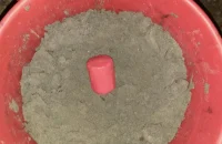 বরিশালে বাজার থেকে ককটেলসদৃশ বস্তু উদ্ধার