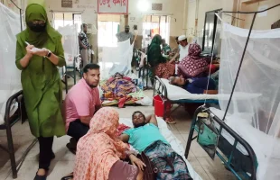 বরিশালে ২৪ ঘণ্টায় ডেঙ্গু আক্রান্ত হয়ে হাসপাতালে ভর্তি ২১১ রোগী