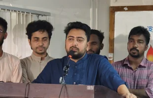 সরকারও মনে হয় ৮০’র দশকে ফিরে যাবে: নাহিদ