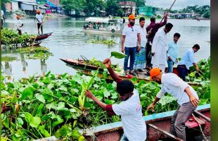 মুলাদীতে স্বেচ্ছাশ্রমে চলাচল উপযোগী হলো জয়ন্তী নদী