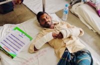 পিটিয়ে শ্রমিকের দুই হাত ভেঙে ফেলার অভিযোগ