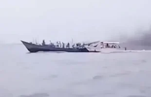 মেঘনায় অভিযানে জেলেদের ইট-পাটকেল নিক্ষেপ, নিয়ন্ত্রণে কোস্টগার্ডের গুলি