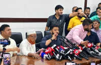 বিতর্কের মুখে ইশরাকের পদত্যাগ, টার্গেট করার অভিযোগ