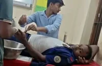 মা ইলিশ রক্ষার অভিযানে জেলেদের হামলা, পুলিশ আহত