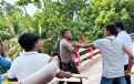 ছাত্রলীগের মিছিল থেকে পুুলিশের ওপর হামলা, গাড়ি ভাঙচুর