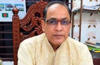বরিশালে মোটরসাইকেলের ধাক্কায় আইনজীবী নিহত